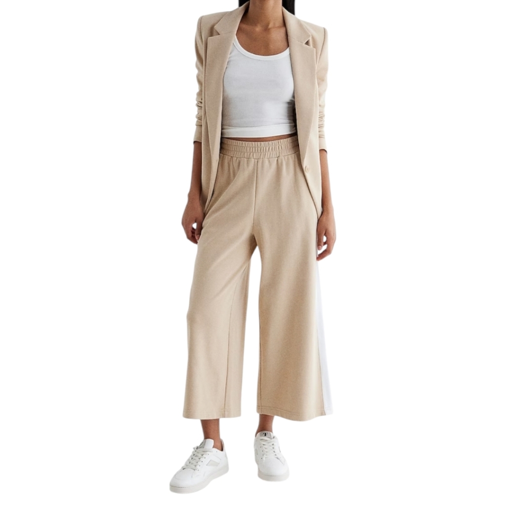Express High Waisted Wide Leg Knit Cropped Pants Womens XL Beige Side Stripe